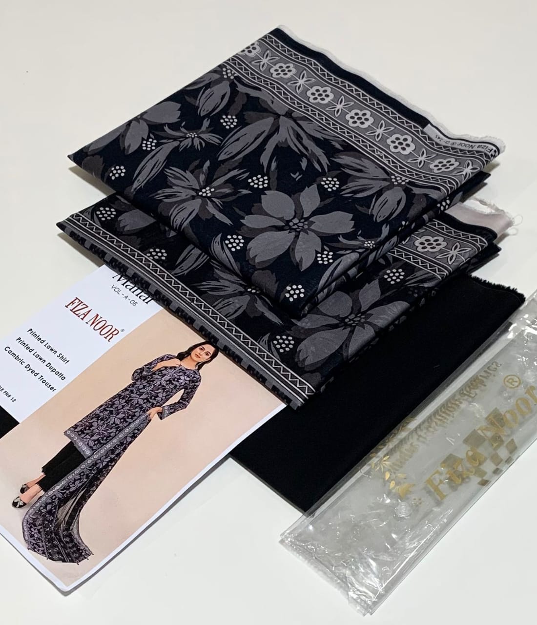 Printed Lawn 3pc | IZM